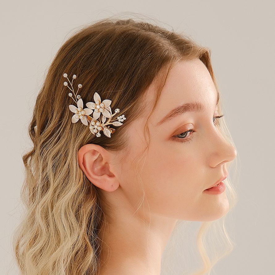 Hanbok Hair Pin - กิ๊ฟหนีบผมดอกไม้ไข่มุกทำด้วยมือสำหรับผู้หญิงที่ปักผมเครื่องประดับผมแต่งงานคริสตัลสีทองของขวัญดอกไม้ตกแต่งผมเจ้าสาว