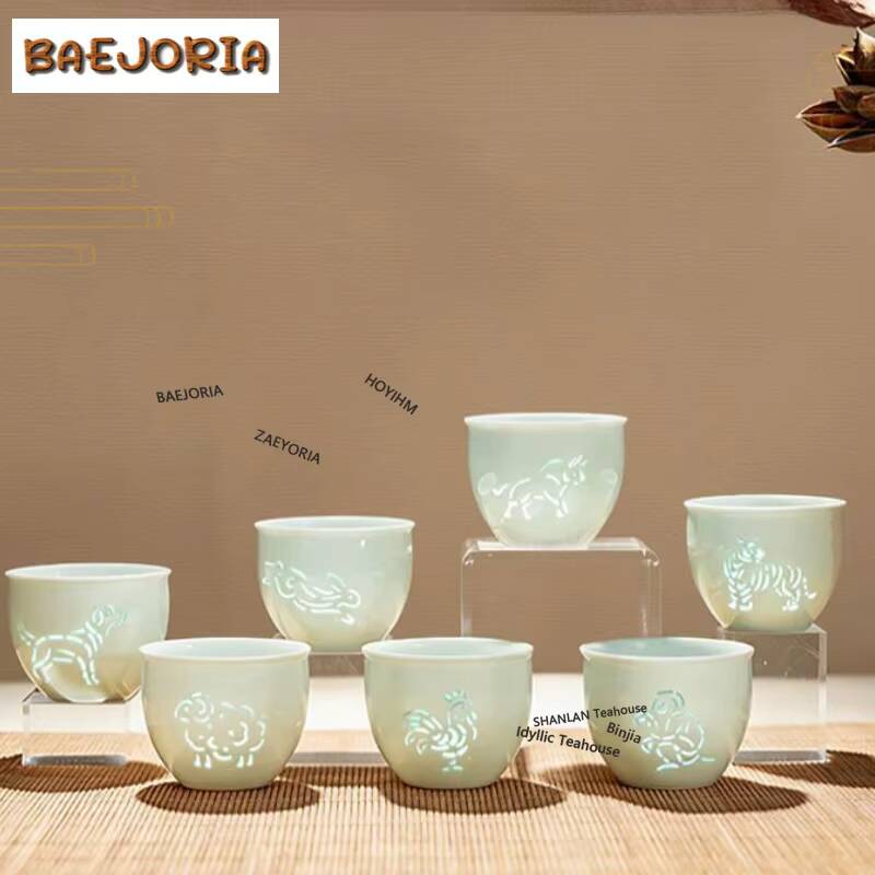 ชุดถ้วยชาเซลาดอนลายจักรราศี 17 - Celadon Ceramic Cup บทวิจารณ์และราคา